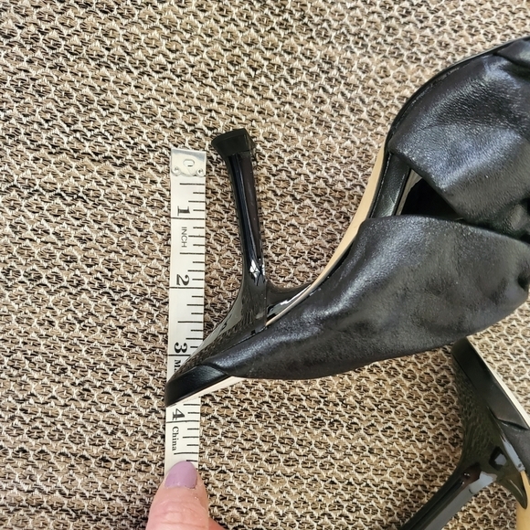 Zara Gathered Leather Heeled Sandals - Picture 11 of 13